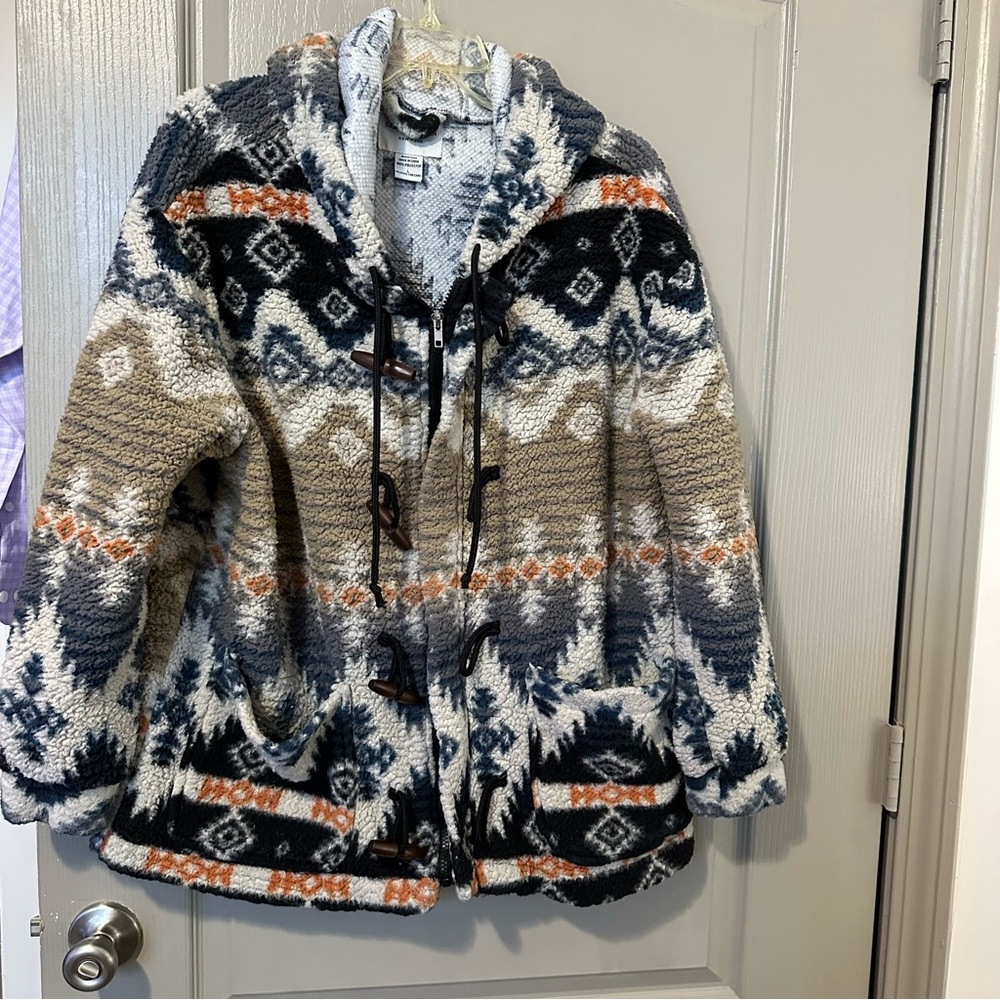 Cozy Patterned Hooded Jacket Sabrina Lauren Large Women Aztec Casual Sherpa